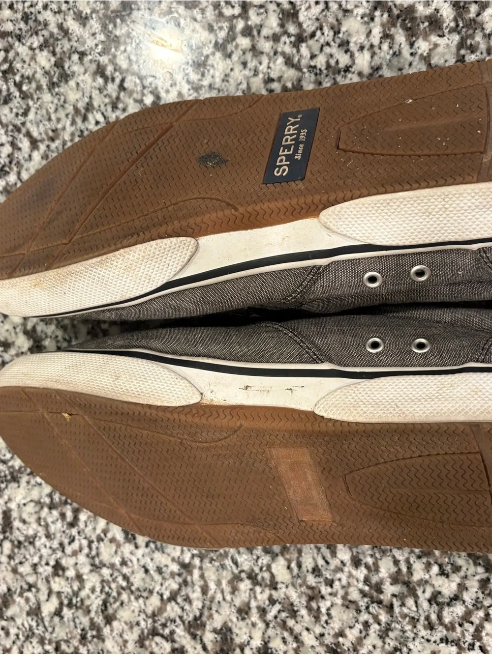 Sperry Men's Gray Canvas Lace-Up Boat Shoes with Black Laces